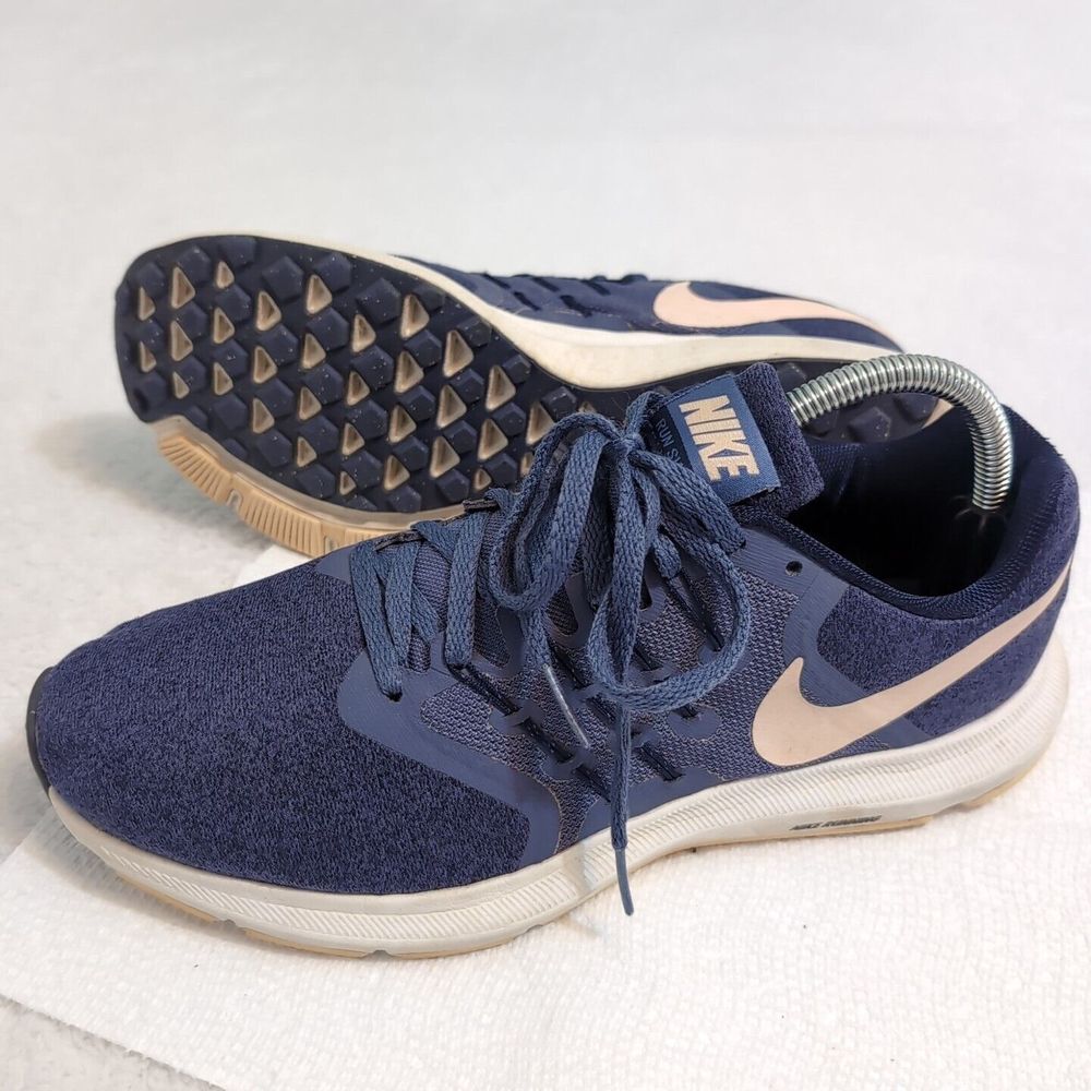Nike Run Swift Women's Running Shoes 909006-501 Size 9.5 EUC